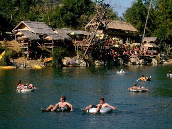 Real Vang Vieng Backpacker Hostel Exteriér fotografie