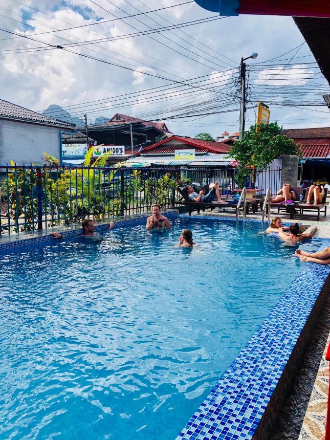 Real Vang Vieng Backpacker Hostel Exteriér fotografie